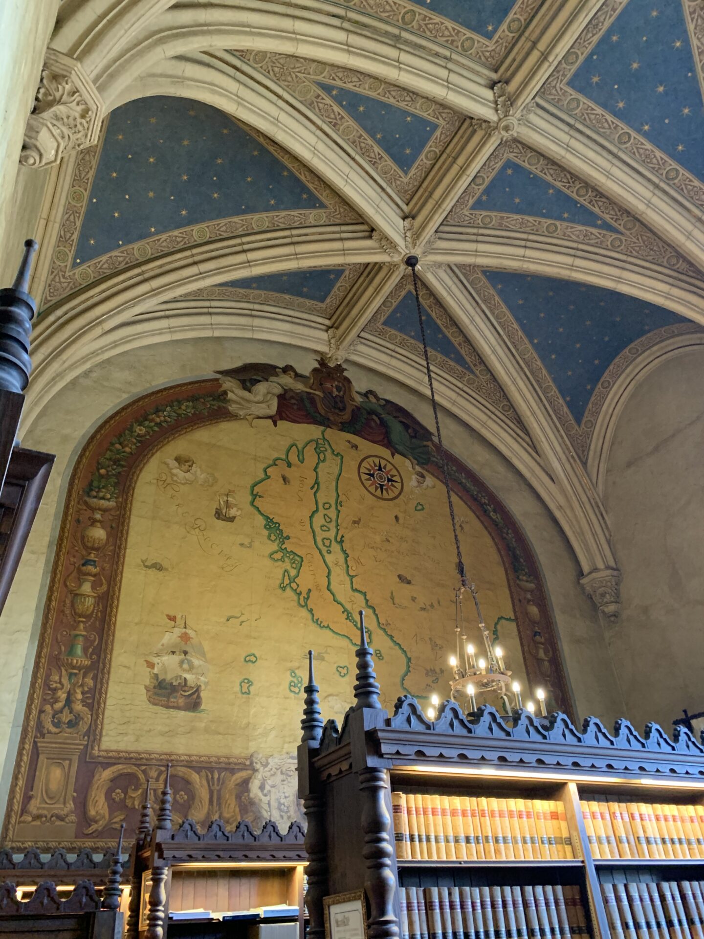 Best October Tours in Santa Barbara 2 Santa Barbara Court House Tour